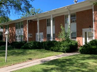 2708 34th St #6, Rock Island, IL 61201