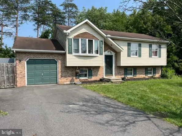 82 White Birch Dr, North East, MD 21901