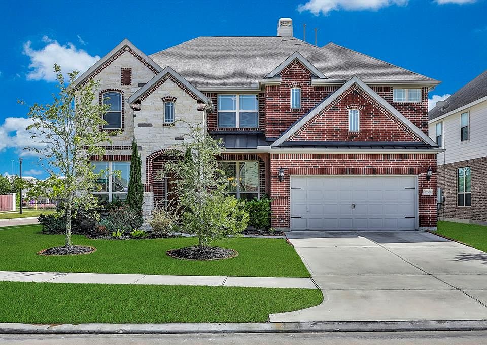 1st image of 26803 Grey Peregrine Dr