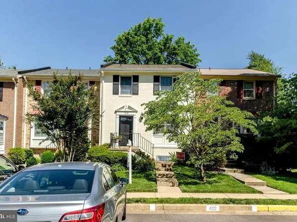 418 Center St S, Vienna, VA 22180