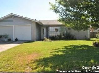 830 Saddlebrook Dr, San Antonio, TX 78245