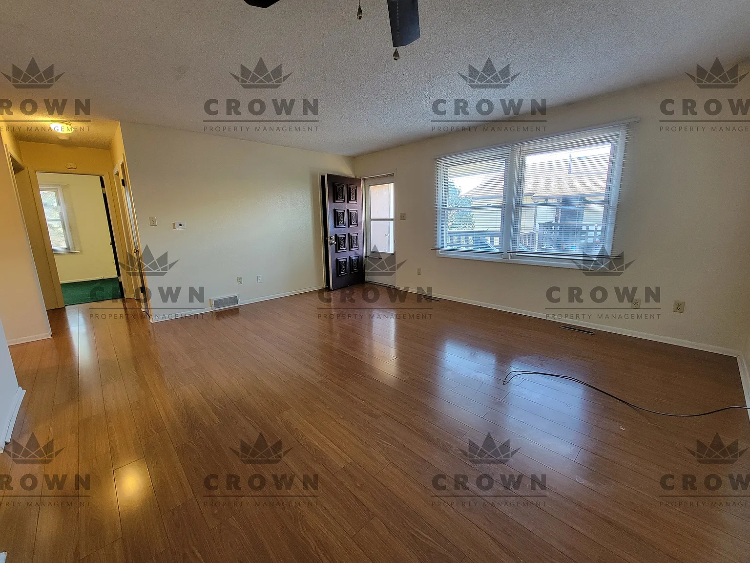 2 bed, 650 sqft, $1,050 — Photo 2