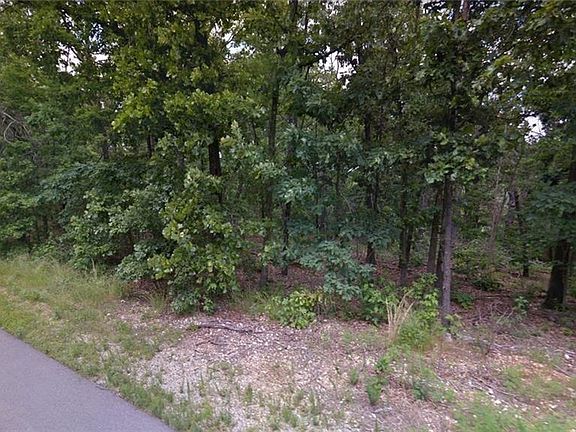 3rd image of Falcon Ln