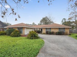 320 Steele Rd, Slidell, LA 70461