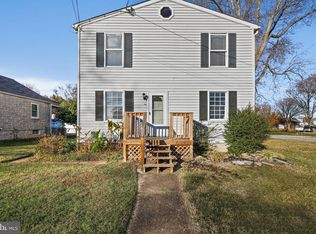 511 Riverside Dr, Baltimore, MD 21221