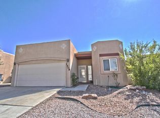 1508 Calle Sonrisa NE, Albuquerque, NM 87113