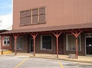 109 W Park Sq, Mansfield, MO 65704