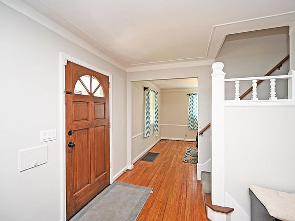 5th image of 3224 Hanna Ave