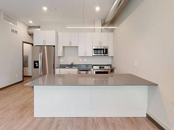 4th image of 2622 Essex St SE