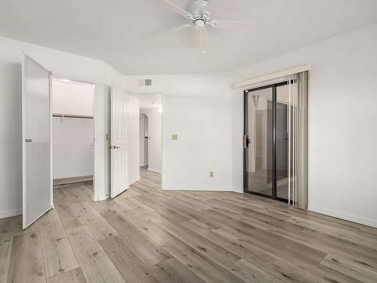 5104 N 32nd St #225 — Photo 17