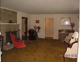 4th image of 2150 W Waudman Ave