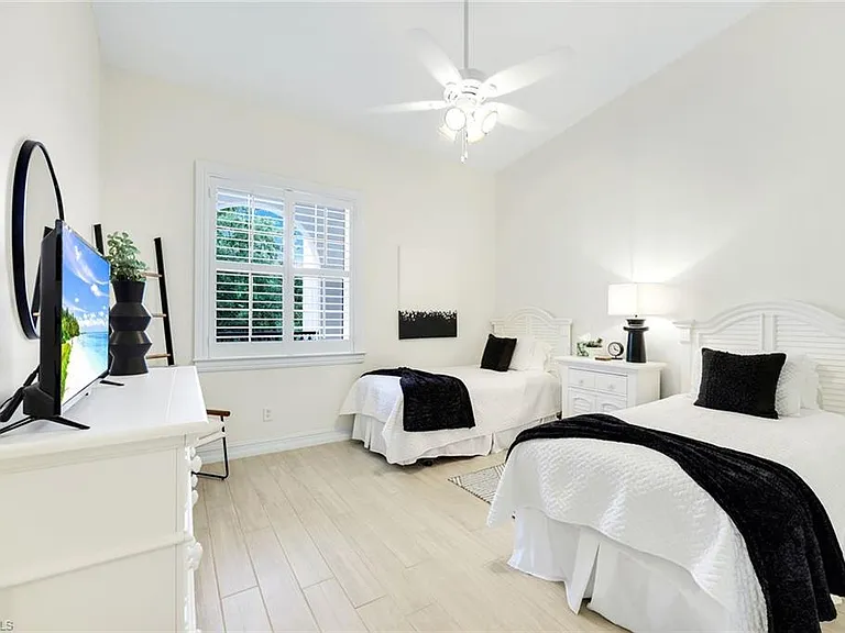 800 Breakaway Ln #203 — Photo 15