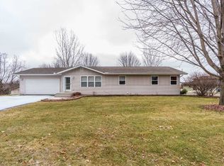 825 S 3rd Ave, Edgar, WI 54426
