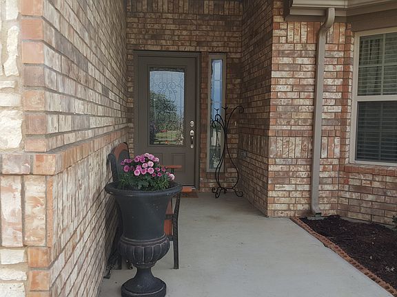2nd image of 8234 Fox Creek Trl