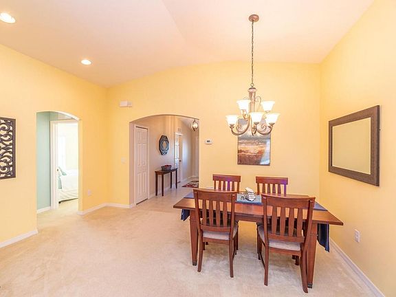 3rd image of 1308 Osborne Ct