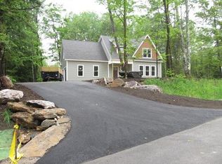 44 Litchfield Rd, Freeport, ME 04032