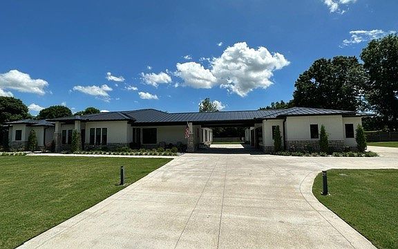 4th image of 3164 Ozark Acres Dr