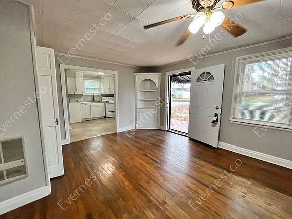 5th image of 404 Lee Ave #A