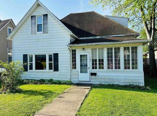 107 E Lincoln St, Harrisburg, IL 62946