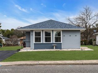 46 Falmouth Street, Toms River, NJ 08757