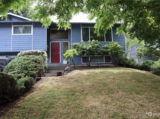 12801 NE 136th St, Kirkland, WA