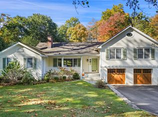 40 Aldridge Rd, Chappaqua, NY 10514