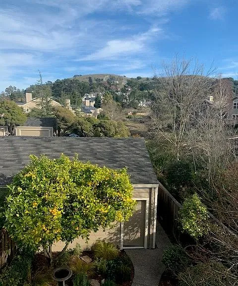 61 Parkview Cir — Photo 1