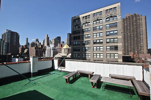 Rented by Jonis Realty | media 15