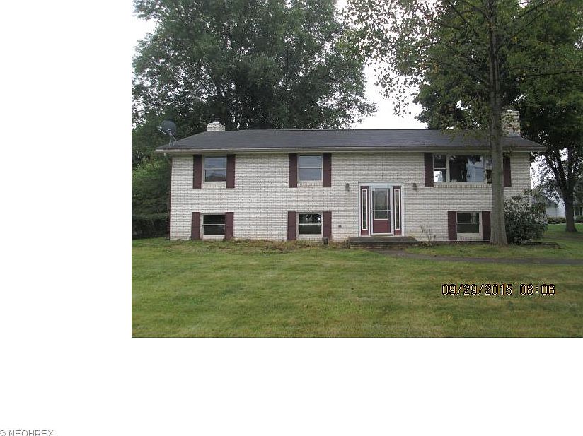 1st image of 2985 Maplegrove Ave