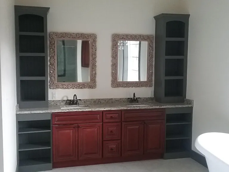 9607 Possum Hollow Rd — Photo 11