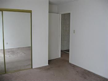5th image of 9865 E Royce Dr