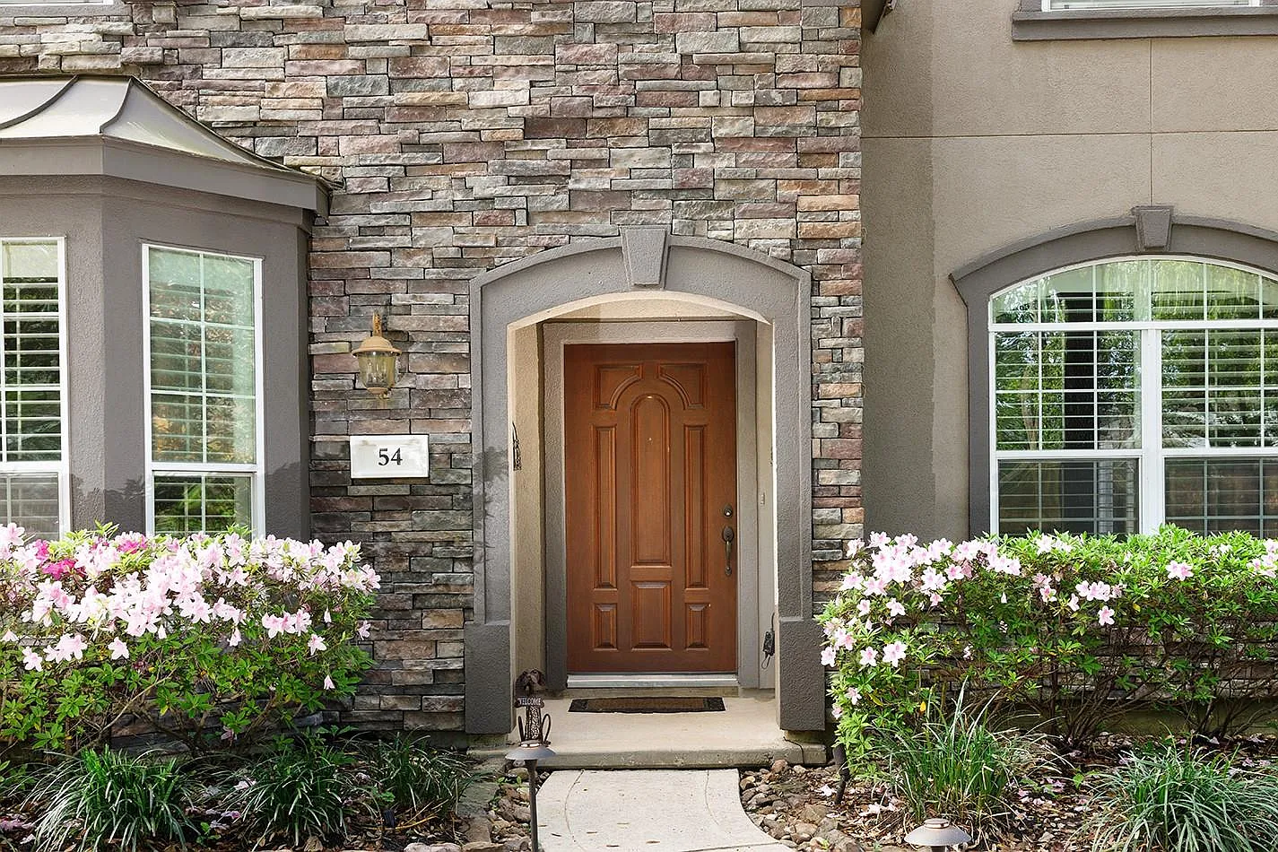5 bed, 4.5 bath, 3497 sqft, $3,800 — Photo 3