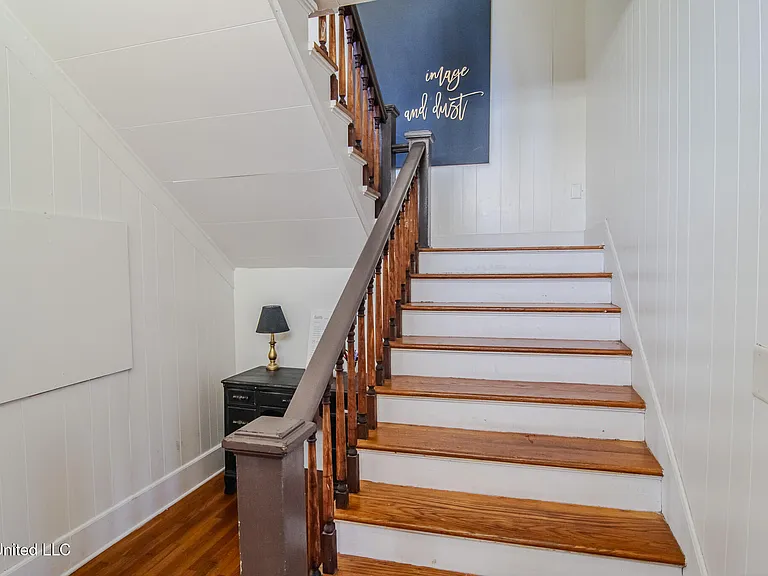 803 N Congress St #D — Photo 5
