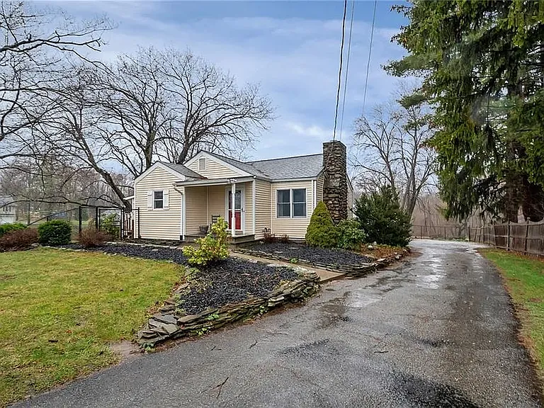 1547 Route 208 — Photo 29