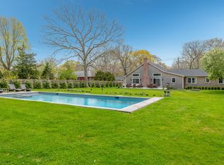 109 Lewis Rd, East Quogue, NY 11942