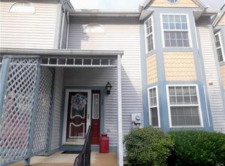125 Quaker Dr, Bethlehem, PA 18020