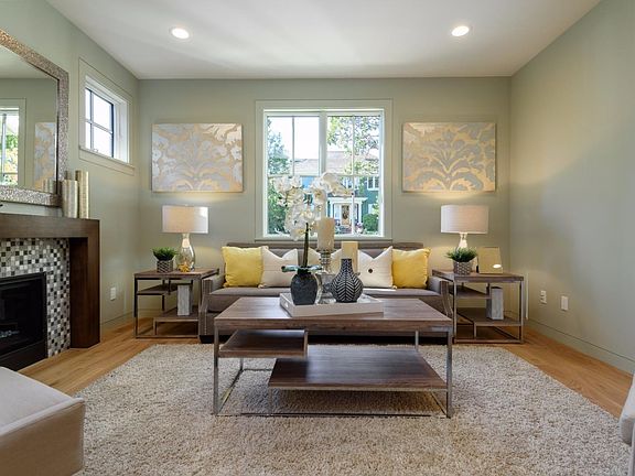 2nd image of 1140 Balboa Ave