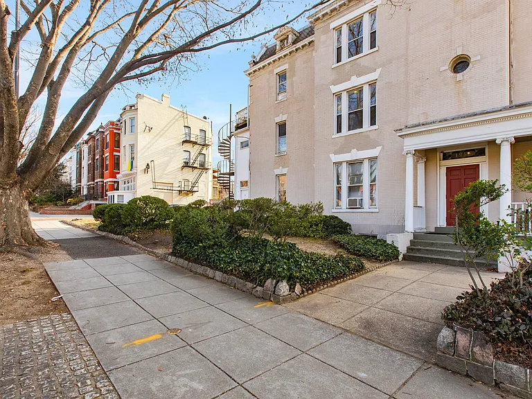 1956 Calvert St NW #3 — Photo 15