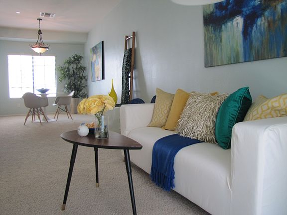 4th image of 1075 N Maclay Ave #22