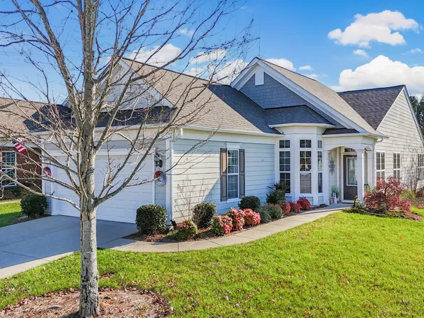 217 Old Towne Dr E, Mount Juliet, TN 37122