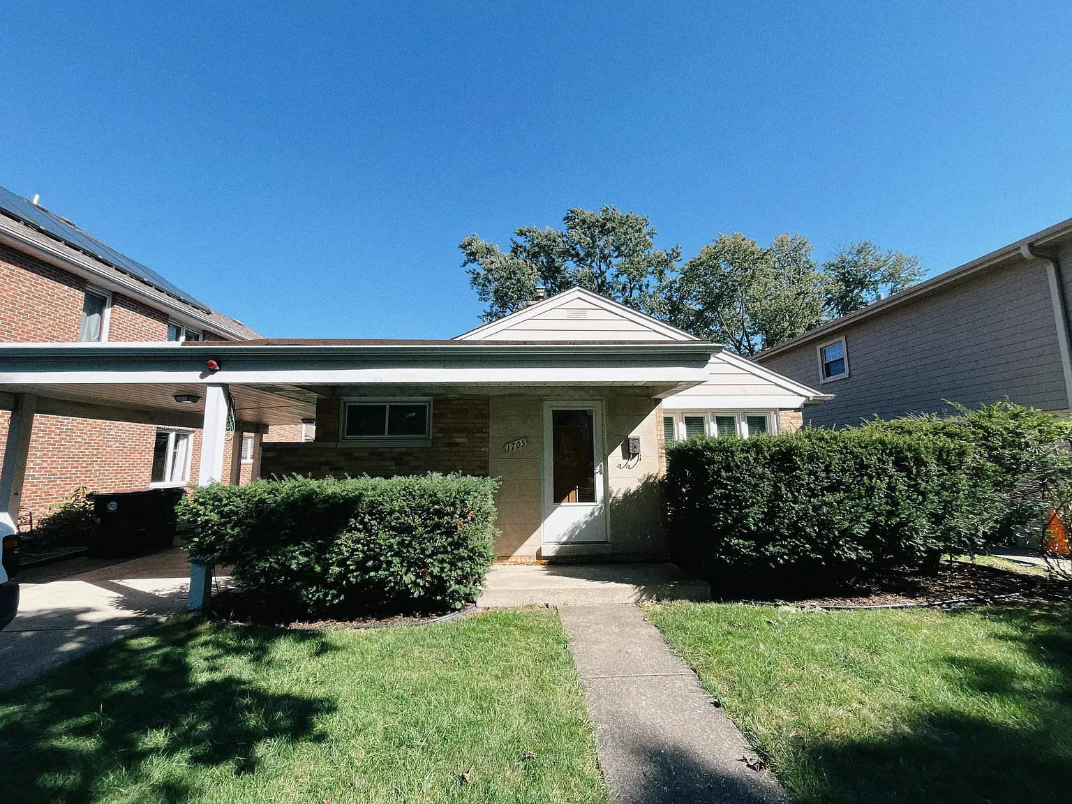 2 bed, 1155 sqft, $3,000 — Photo 2