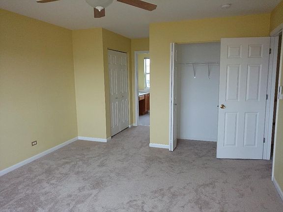 5th image of 422 Coventry Cir