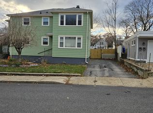 236 Andrews Ave #B, West Warwick, RI 02893
