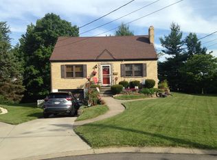 1995 Alphonse Ln, Cincinnati, OH 45238