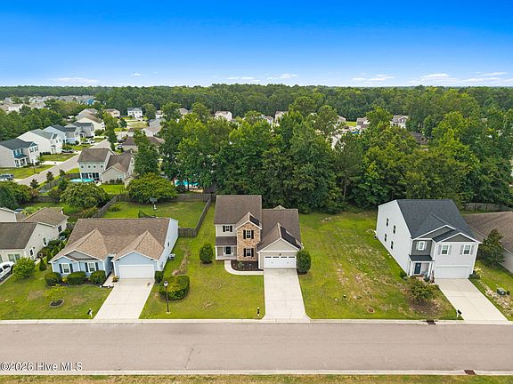2nd image of 8064 W Highcroft Drive NE