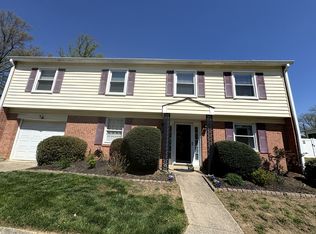 928 Venice Dr, Silver Spring, MD 20904