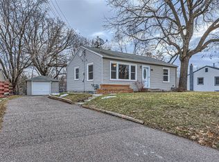 58 West Rd, Circle Pines, MN 55014