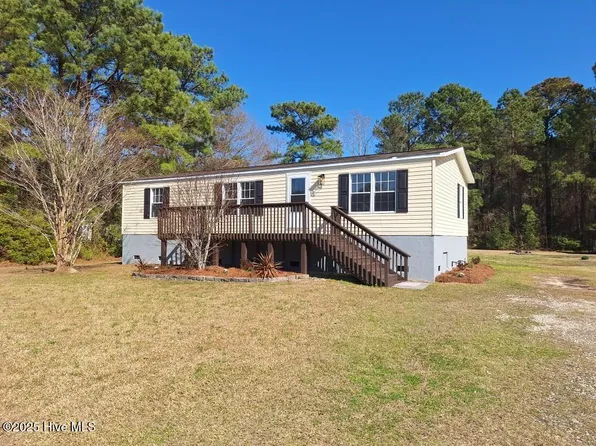 190 Godfrey Boulevard, Havelock, NC 28532