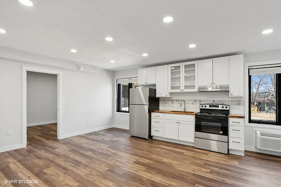 Mid North Flats at Jefferson - 19 — Photo 1