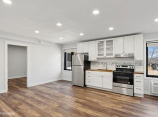 Mid North Flats at Jefferson - 19, Pella, IA 50219